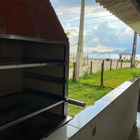 Vista Para O Mar Casa 45 Praia Do Estaleiro Ubatuba Eksteriør billede